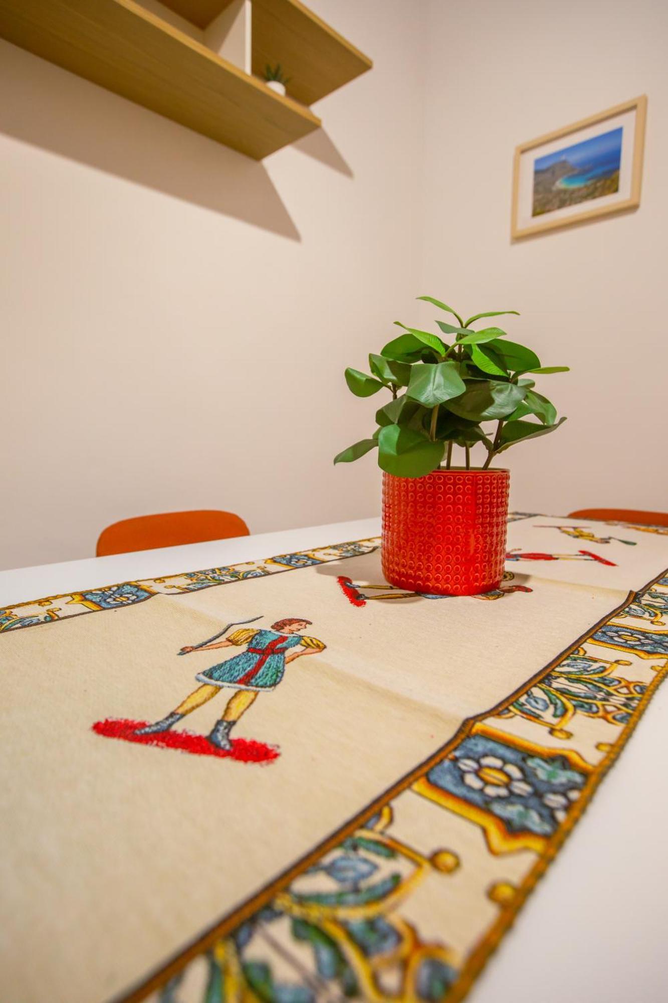 Casa D'Amari Apartment ปาแลร์โม ภายนอก รูปภาพ